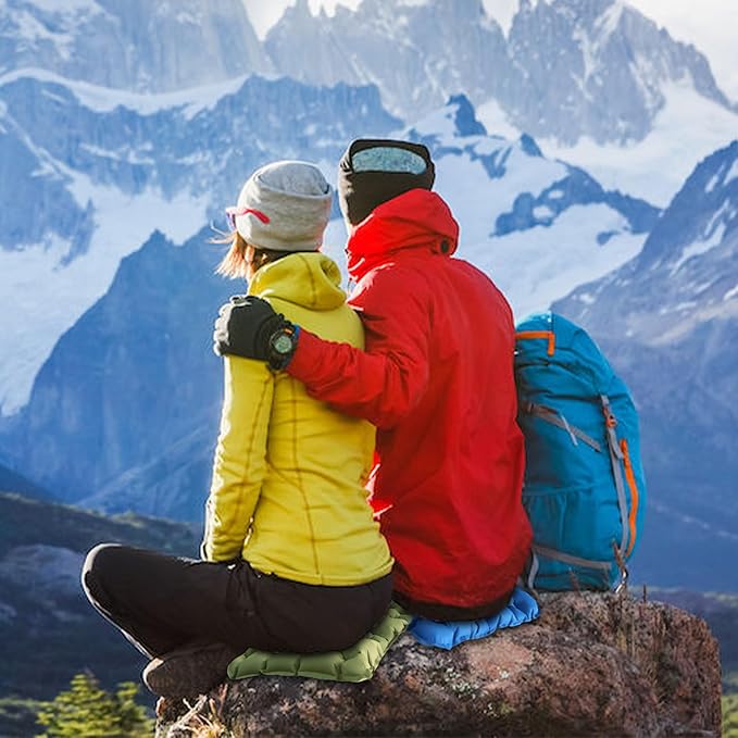 How to Hike Safely on Ice: A Practical Guide for Winter Hikers
