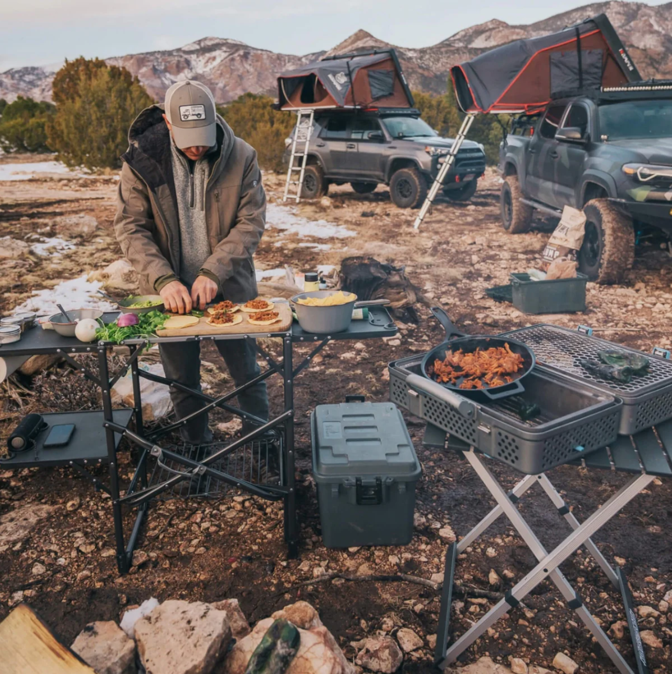 Outdoor Cooking & Camp Kitchen