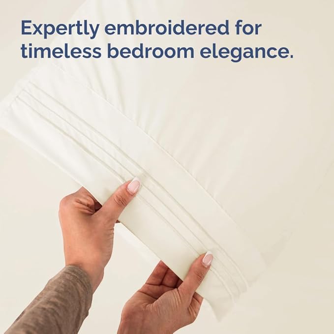 Pillowcases - Ultra Soft Hotel Quality Pillowcase Covers - Comfy, Cozy & Wrinkle Free - Shrinkage and Fade Resistant - Machine Washable Pillow Protectors - (King, Off White, 4 Piece Set)