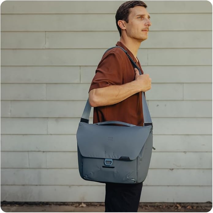 Peak Design Everyday Messenger V3 13L, Weatherproof Camera and Work Bag, Expandable, MagLatch Closure, Fits 13" Laptop