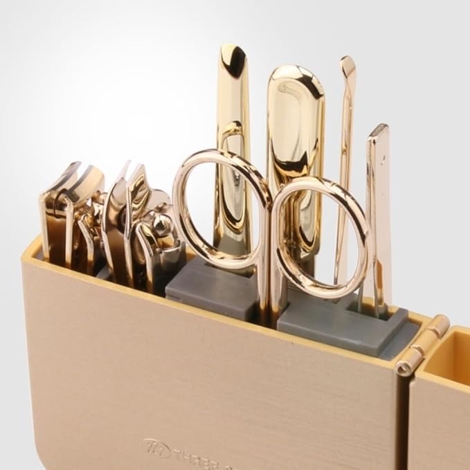 World No. 1. Three Seven (777) Travel Manicure Grooming Kit Nail Clipper Set (7 PCs, TS-4112G), MADE IN KOREA, SINCE 1975.
