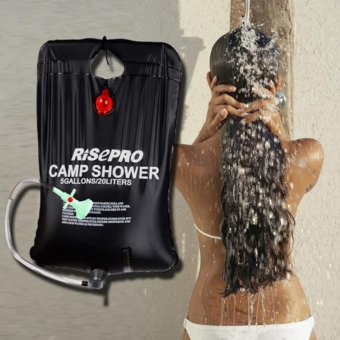 Solar Shower Bag, 5 gallons/20L Solar Heating Camping Shower Bag Temperature Indicator Hot Water 45°C Hiking Climbing C1004