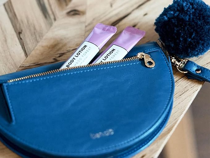 GO Essentials - Men and Women Travel Kit that contains Travel Size Shampoo and Conditioner Set, Mouthwash, Body Wash, and Travel Size Body Lotion Bulk Travel Size Toiletries, Guest and Hotel Supplies