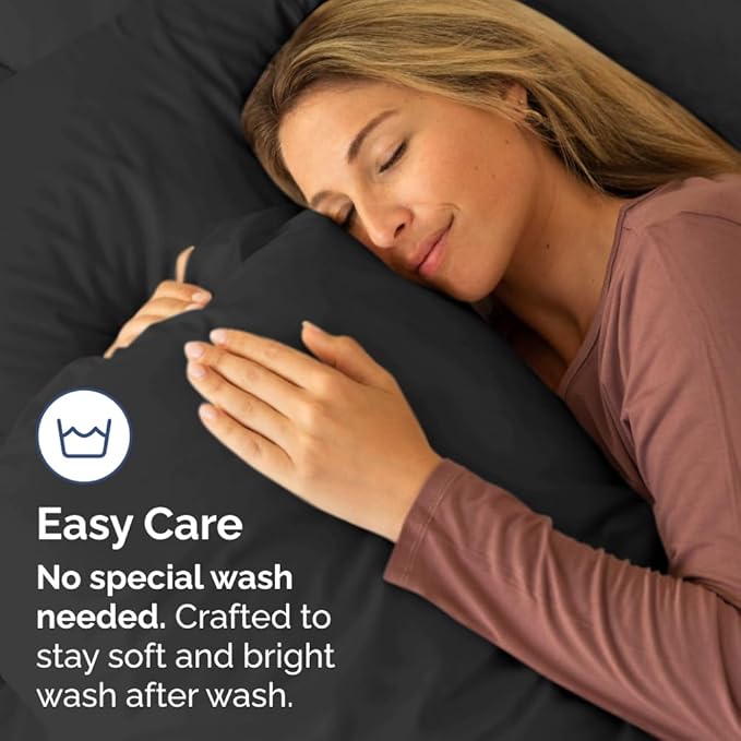 Pillowcases - Ultra Soft Hotel Quality Pillowcase Covers - Comfy, Cozy & Wrinkle Free - Shrinkage and Fade Resistant - Machine Washable Pillow Protectors - (King, Black, 4 Piece Set)