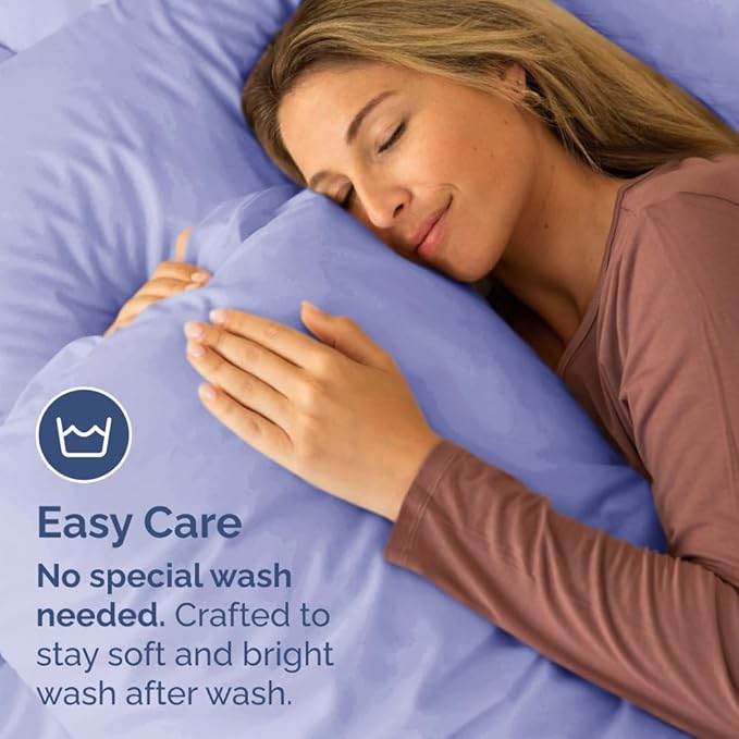 Queen Pillow Cases Set of 2 - Ultra Soft Hotel Quality Pillowcase Covers - Comfy Cozy Bedding for Women, Men, Kids and Teens - Machine Washable Pillow Protectors - 2 Pieces Set - Queen Size Lavender