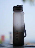 OLDLEY 32 oz Water Bottle, Motivational Water Bottle with Time Marker, Sports Water Bottle With Strap, Leakproof & BPA Free Large Water Bottles for School, Gym, Travel, Outdoor, Tritan,White&Black