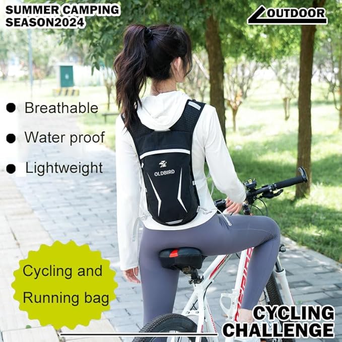 Lightweight Hydration Vest With 1.5L Water Bladder - Breathable Backpack for Running, Cycling, Hiking, Marathon - Men Women (0001 Purple)