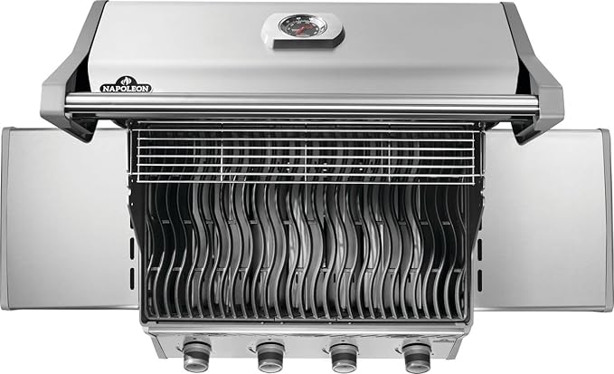 Napoleon Rogue 525 Natural Gas Grill, Stainless Steel, Durable 4-Burner Gas Grill