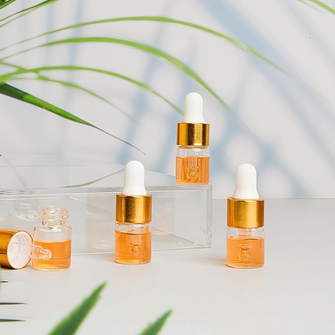 100 Pcs Mini Glass Oil Dropper Bottle Bulk, Clear Essential Small Empty Bottles Sample Containers Perfume Liquid Vials with Cap for Traveling (2 ml,Gold)