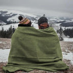 LOOGU Camo Blanket Waterproof Insulation Poncho Liner for Outdoor Camping, Hiking, Hunting, Survival, Backpacking, Picnicking