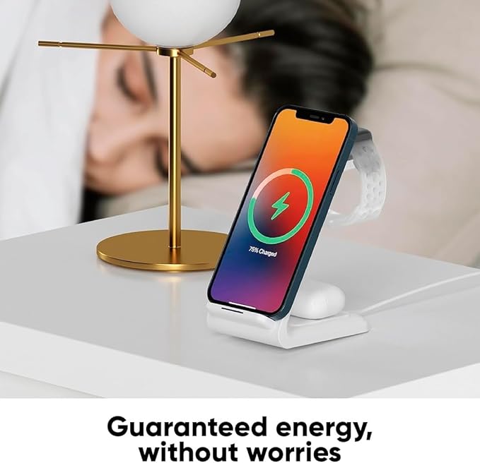 3-in-1 Magnetic Wireless Charger – Fast Charging Dock for iPhone, Apple Watch & AirPods – Foldable Stand with USB-C Cable (White)