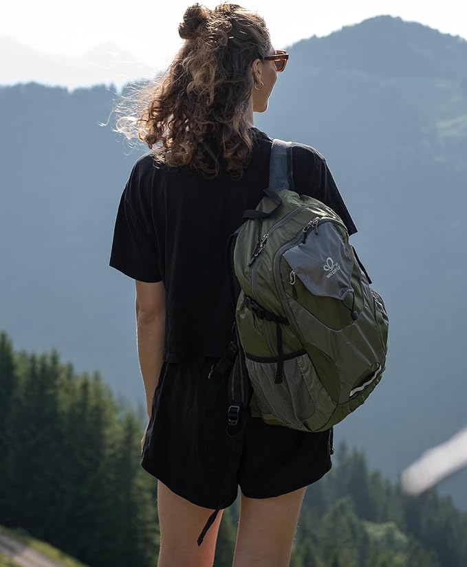 WATERFLY Lightweight Packable Hiking Backpack: 30L Foldable Travel Daypack Ultralight Camping Day Pack for Woman Man
