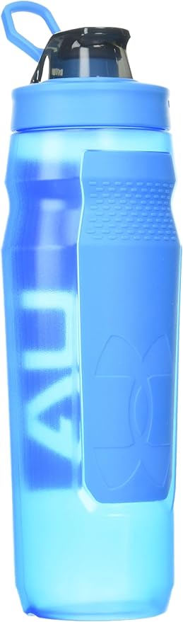 UNDER ARMOUR 32oz Playmaker Squeeze Water Bottle