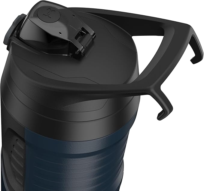 Under Armour 32 oz Insulated Water Bottles - Sports Water Jug with Handle, Fence Hook, Leak Resistant for Baseball, Football & More, 32 oz Water Bottles, Sports Water Bottle Insulated