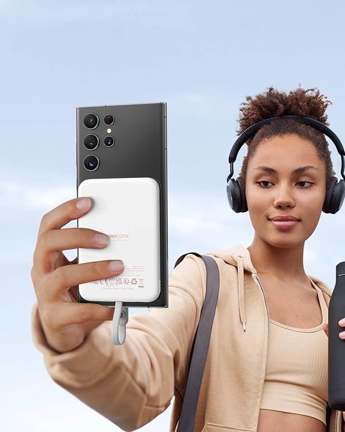 VEEKTOMX Power Bank 5000mAh with Cable Fast Charging, Magnetic Portable Battery Pack for iPhone, White