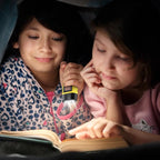 Mudder 6 Pcs Hand Crank Solar Powered Flashlights Emergency Rechargeable LED Handheld Flashlights for Survival Gear Outdoor Sports Camping Hiking Backpack Safety(Green,Yellow)