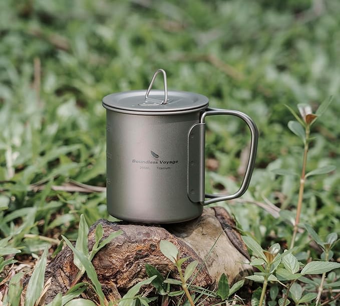 iBasingo 200ml Titanium Mug with Lid Tea Coffee Water Cup Outdoor Camping Pot Ultra-light Portable Hiking Backpacking Cooking Kit Picnic Tableware Drinkware with Foldable Handle Ti3033D