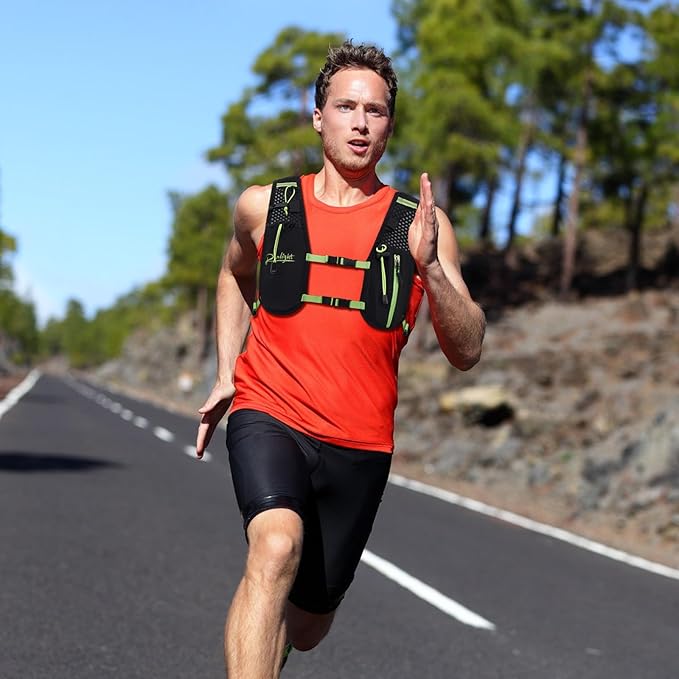 Running Vest for Women Men Lightweight Hydration Backpack Pack with 1.5L Water Bladder Bag Hydro Daypack for Hiking,Trail,Skiing,Camping,Cycling,Race,Marathon