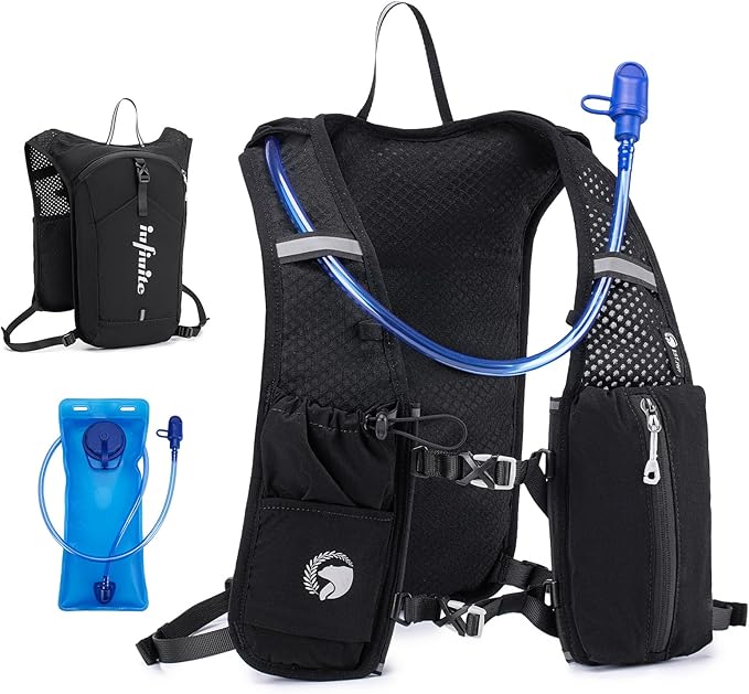 KSIBNW Running Vest for Women and Men, Lightweight Hydration Vest Backpack with 1.5L Water Bladder Bag Running Backpack for Hiking Biking Trail Cycling Race Marathon