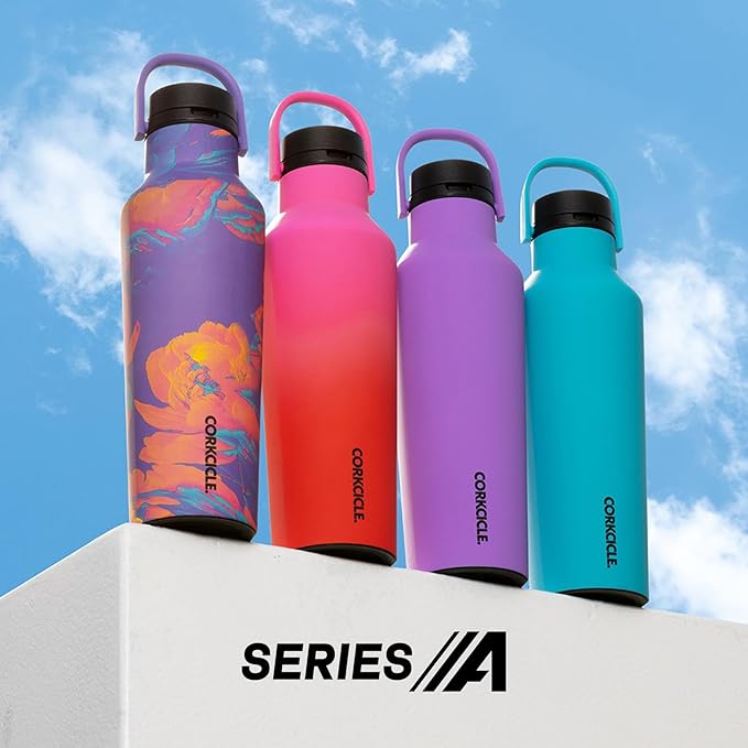 Corkcicle Sport Canteen - Keeps Drinks Cold 25 Hours - Stainless Steel Water Bottle - Triple-Insulated - Spill-Proof - Summer Drinkware Gift - Keeps Drinks Ice Cold - 32 oz - Midnight Navy