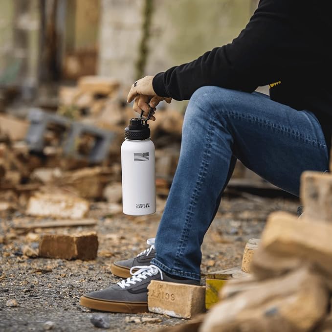 Tactical Pro Supply 32 oz. Patriotic Water Bottles | Decorated in the USA | Made with Premium Stainless Steel Material | Double Wall Vacuum Water Bottle Insulated