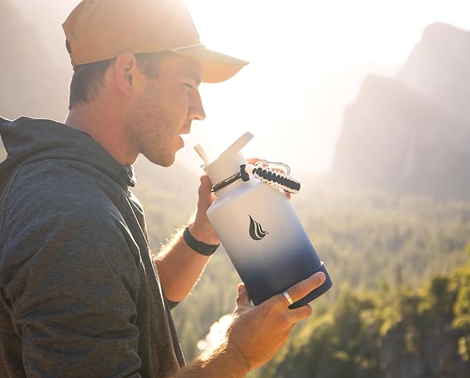 HYDRO CELL Stainless Steel Insulated Water Bottle with Straw - For Cold & Hot Drinks - Metal Vacuum Flask with Screw Cap and Modern Leakproof Sport Thermos for Adults (Navy/White 64oz)