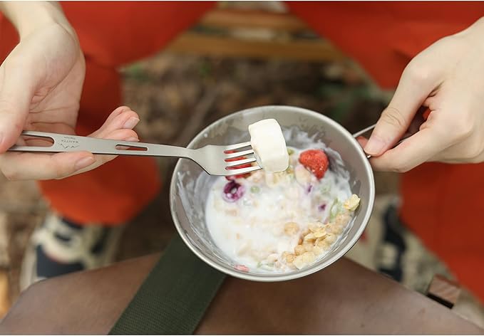 SANTTA Titanium Camping Utensils, Ultra Light Spoon Fork Knife 3 Piece Set, Cutlery Set with Pouch and Carabiner for Outdoor Camping, Hiking, Backpacking, Hiking, Picnic and Travel