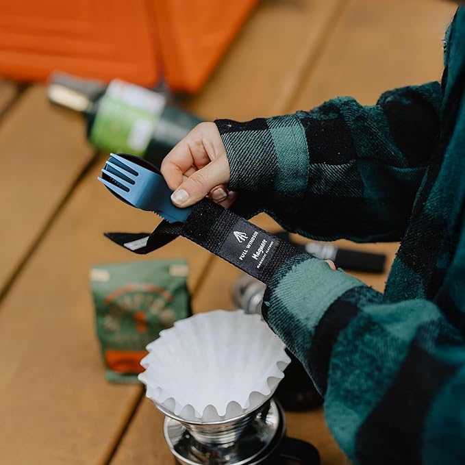 FULL WINDSOR - MAGWARE Magnetic Camping Cutlery Set - Travel Utensils for Camping, Cooking, and Outdoor Dining - Knife, Fork & Spoon - Portable Silverware with Pouch - Blue (3 PCS)