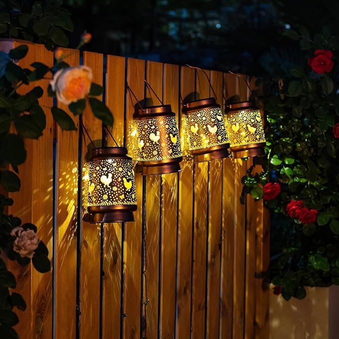 Chicken Solar Lanterns Outdoor Waterproof Hanging Solar Lights Chicken Gifts for Women Men Metal Decorative LED Chicken Lanterns for Garden Decor,Yard,Patio,Lawn,Tabletop,Pathway,Landscape