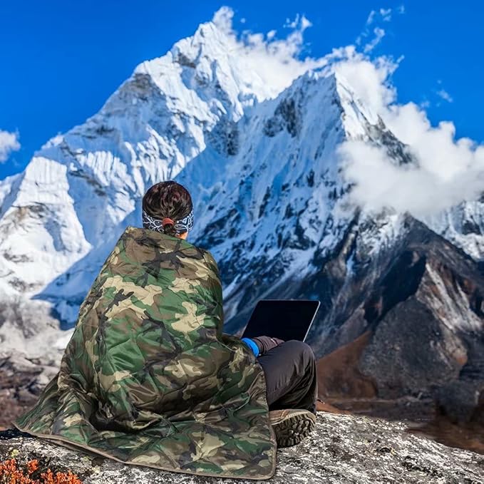 LOOGU Camo Blanket Waterproof Insulation Poncho Liner for Outdoor Camping, Hiking, Hunting, Survival, Backpacking, Picnicking