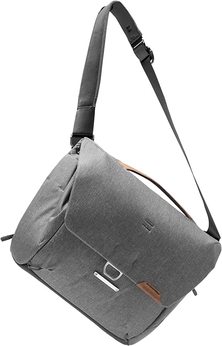 Peak Design Everyday Messenger V3 13L, Weatherproof Camera and Work Bag, Expandable, MagLatch Closure, Fits 13" Laptop