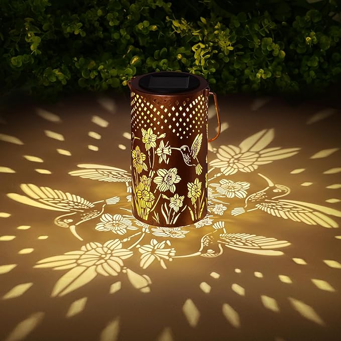 Solar Lanterns Outdoor Waterproof Hummingbird Garden Decorations Gifts for Women Gifts for Mom Grandma Birthday Gifts Hanging Solar Lanterns Outdoor for Patio Decoration, Deck, Lawn, Passageway