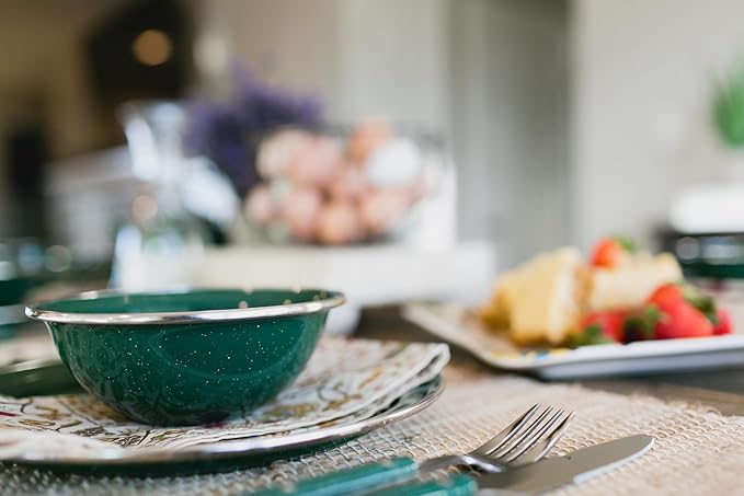 GSI Outdoors Pioneer Enamel 12 Pieces (4-Person) Dish Set I Enamelware Dishes Including Plates, Bowls and Mugs for Camping, Outdoors, RV, Camp, Green