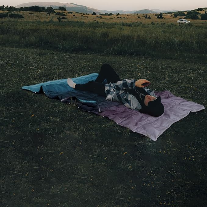 zzlamb Hooded Stadium Blanket,Waterproof Outdoor Camping Blanket Polar Fleece,Warm Windproof Portable for Stadium,Sports,Picnic,Beach,Car,Pets,56x75in Purple Green Fade