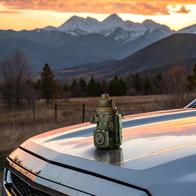 Combat Canteen - 32oz Insulated Water Bottle with Paracord Handle, Stainless Steel Water Jug with Rugged Pockets for Keys, Wallet & Phone - Green Digital Camo