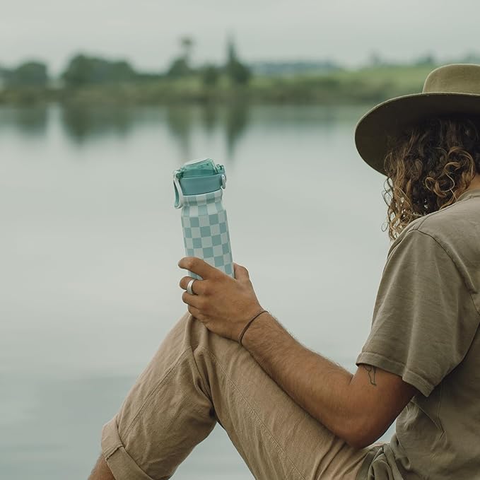 BJPKPK Water Bottle With Straw 25oz Insulated Water Bottles Reusable Stainless Steel Metal Thermo With Leak Proof Lockable Lid And Carry Handle,Light Pink