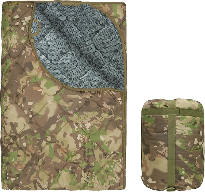 LOOGU Camo Blanket Waterproof Insulation Poncho Liner for Outdoor Camping, Hiking, Hunting, Survival, Backpacking, Picnicking