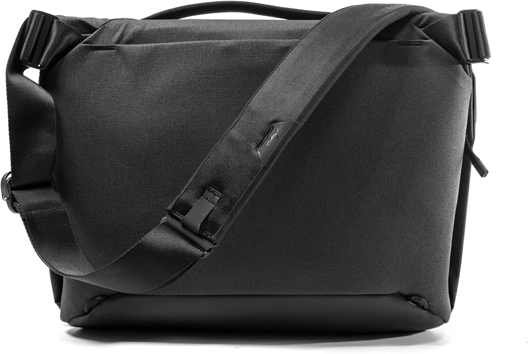 Peak Design Everyday Messenger V3 13L, Black, Weatherproof Camera and Work Bag with Laptop Sleeve, Expandable, MagLatch Closure, FlexFold Dividers, Fits 13" Laptop, Messenger Bag for Men and Women