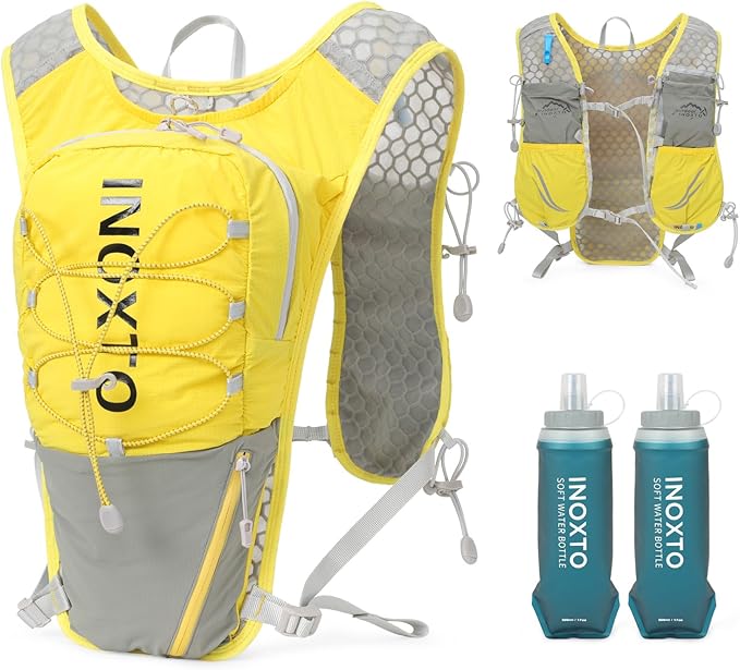 Running Vest for Women Men, Adjustable Chest Straps Running Hydration Vest with 500ml Soft Flask, Lightweight Breathable Reflective Hydration Backpack for Hiking