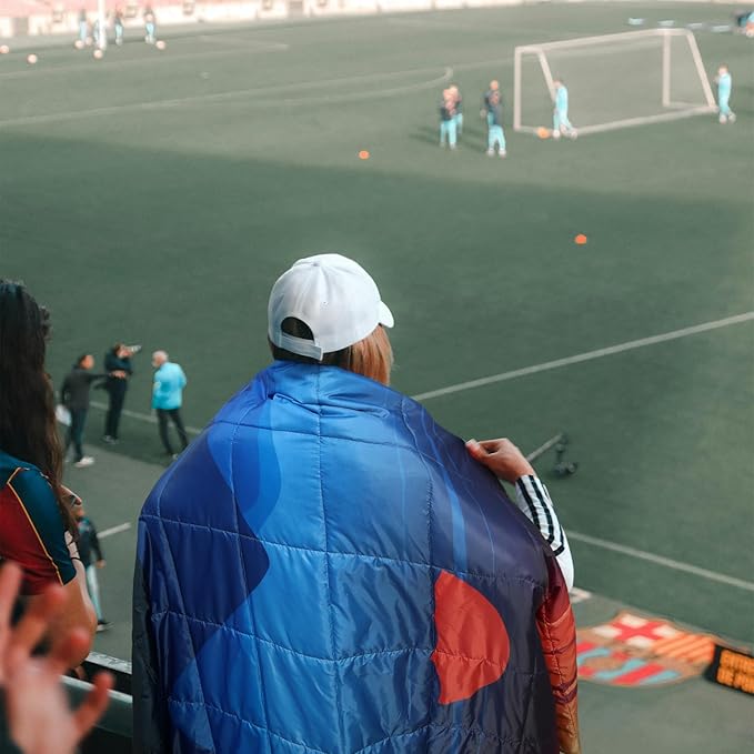 zzlamb Hooded Stadium Camping Blanket,Waterproof Outdoor Blanket Polar Fleece,Warm Windproof Portable for Stadium,Picnic,Sports,Beach,Car,Pets,56x75in Blue Mount Red Sun