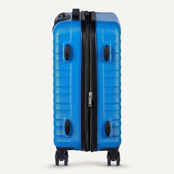 Amazon Basics 3-Piece Hardside Expandable Travel Luggage Set (21", 26", 30"), Scratch-Resistant Suitcases with Multi-directional Wheels, Carry-on and Checked Bags, Light Blue