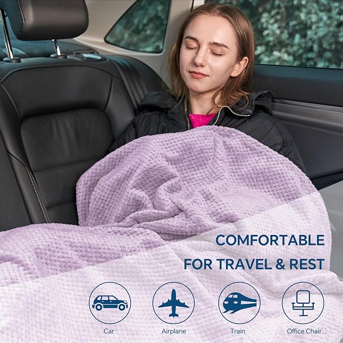 BEDELITE Travel Blanket with Bag, Ultra-Soft Jacquard Fleece Blanket with Luggage Sleeve & Backpack Clip, Airplane Blanket Travel Essentials, Lavender