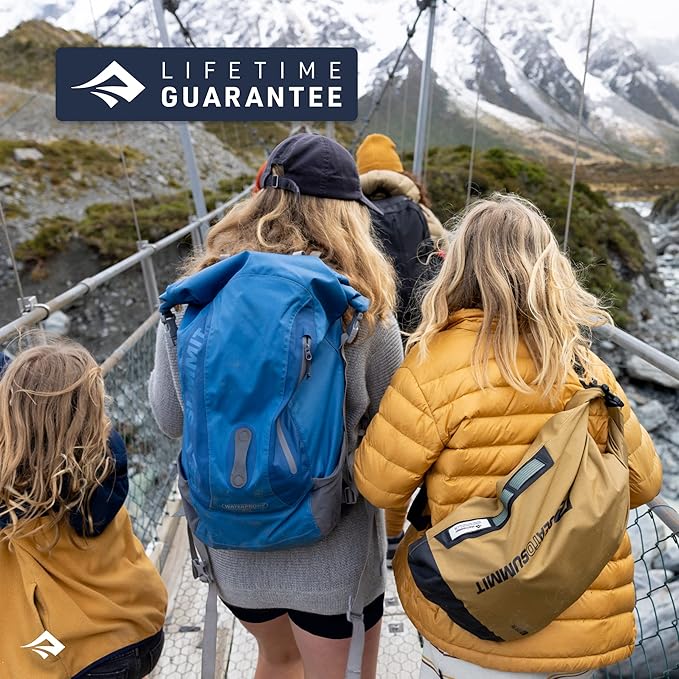 Sea to Summit Big River Dry Bag, Heavy-Duty Dry Storage, 8 Liter, Surf Blue