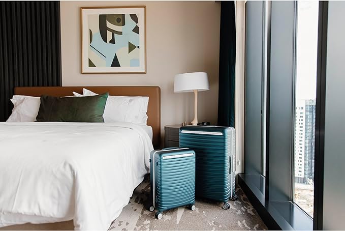 Framelock Max 29" Large Checked Hardshell Zipperless Luggage - Highly Secure Integrated Eazylock™ Mechanism - RightHeight™ Adjustable Handle - 360° Spinner Wheels - Airline Approved - Emerald Teal