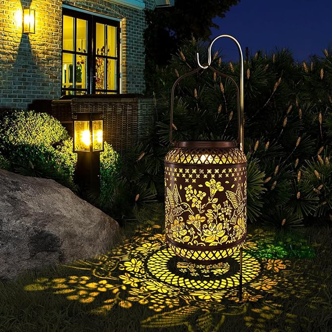 Hummingbird Solar Lanterns Outdoor Waterproof Garden Decor Birthday Gifts for Women Mom Grandma Metal Hanging Solar Lights for Yard Patio Backyard Lawn Porch Decorations,1Pcs