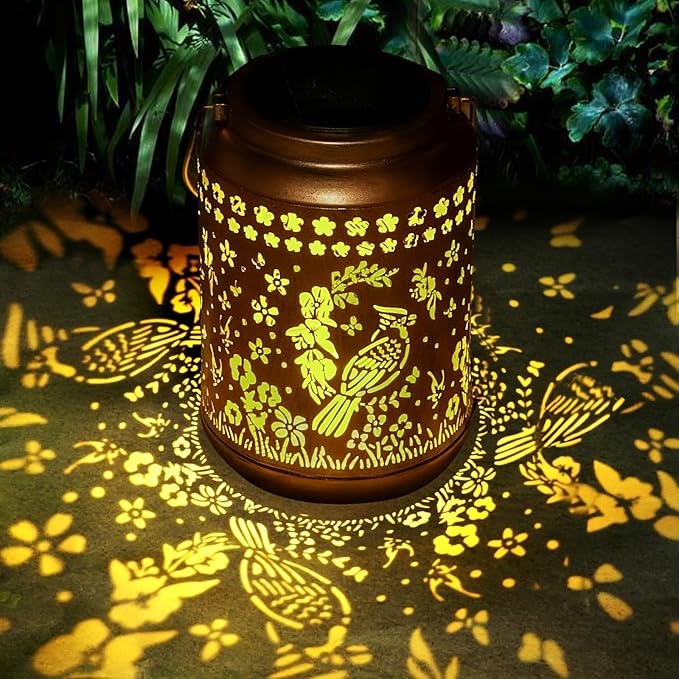 Cardinal Solar Lantern Outdoor Cardinal Decor Garden Decor Waterproof Decor Light Hanging Solar Lights Yard Decor, Gifts for Women Gifts for Mom Gifts for Grandma Cardinal Gifts