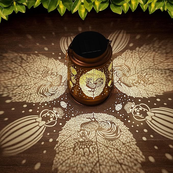 Solar Lanterns Outdoor Waterproof Rooster Garden Decorations Gifts for Women Gifts for Mom Grandma Birthday Gifts Hanging Solar Lanterns Outdoor for Garden Decoration, Patio, Lawn, Pathway
