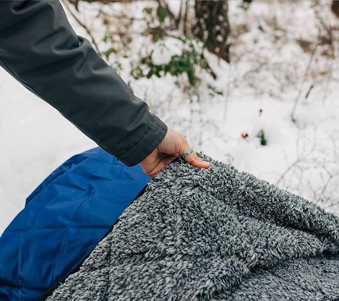 Sherpa Waterproof Outdoor Blanket. Large Sherpa Camping & Stadium Blanket for Cold Weather. Perfect for Picnic, Sports, Concerts, Outdoors, Boat. Windproof, Extra Warm, Machine Washable.