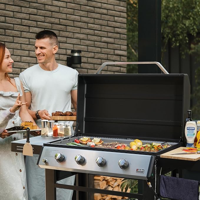 Propane Gas Griddle 4-Burner, Outdoor Gas Stove with 555 sq.in Cooking Area, Foldable Side Tables, Towel Rack, Flat Top Grill Griddle for Patio Barbecue, Backyard, BBQ Party, GS352