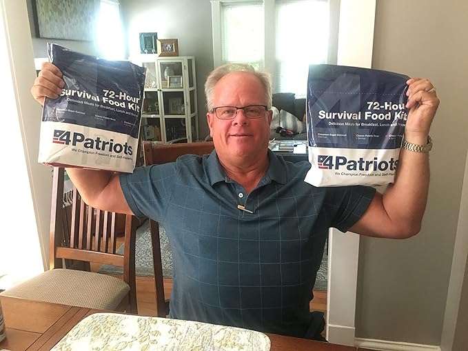 4Patriots 4-Week Kit + 72-Hour Kit Survival Food Bundle: Designed to Last 25 Years, 212 Servings